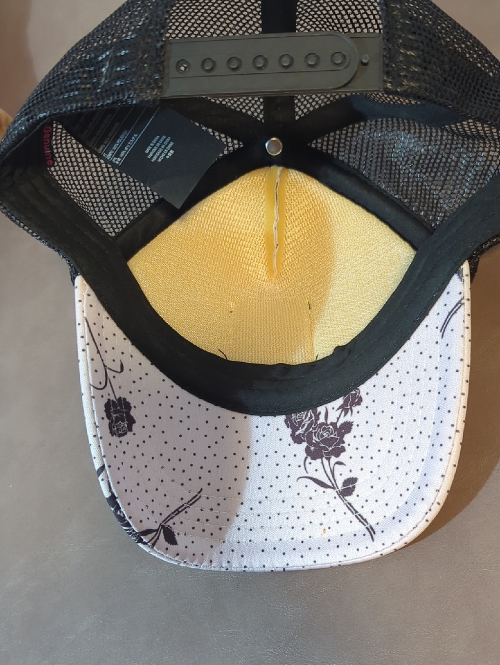 Volcom Polka Dot Black Rose Women's Trucker Style Hat Cap Adjustable Genuine - Picture 7 of 9